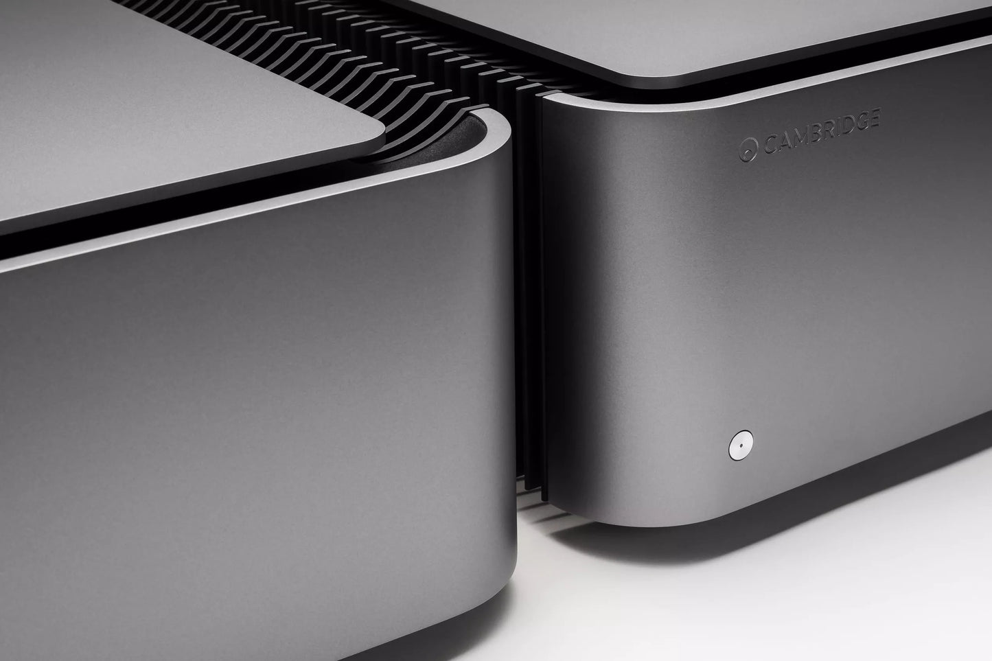 Cambridge Audio Edge M Monoblock Power Amplifier