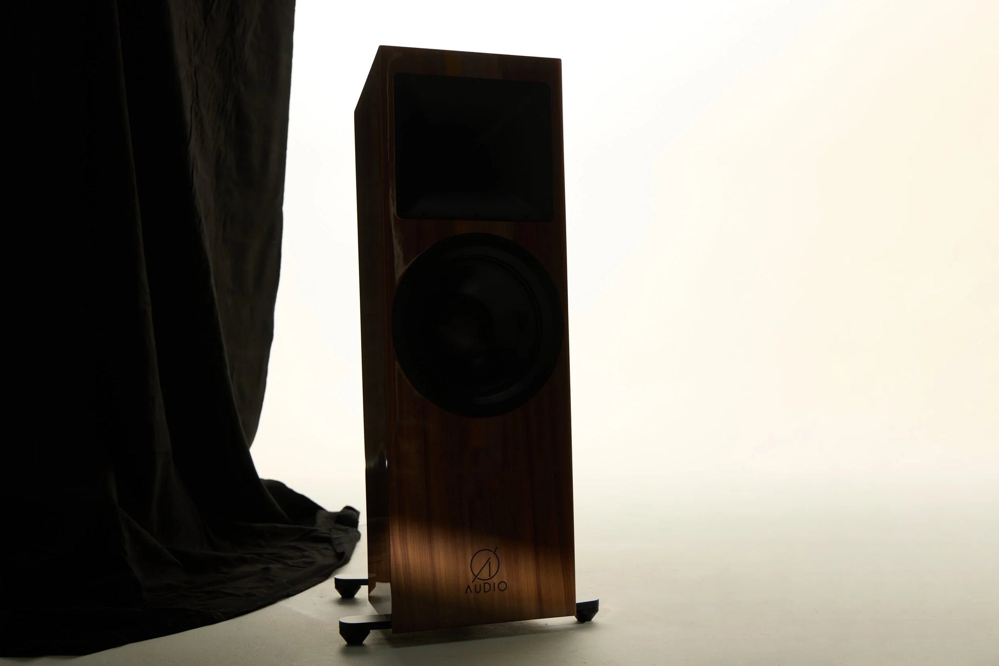 Ø Audio Icon 12 Loudspeaker