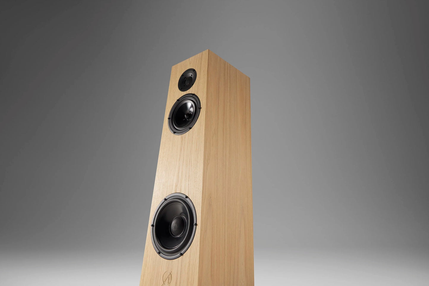 Ø Audio Frigg 02 Loudspeaker