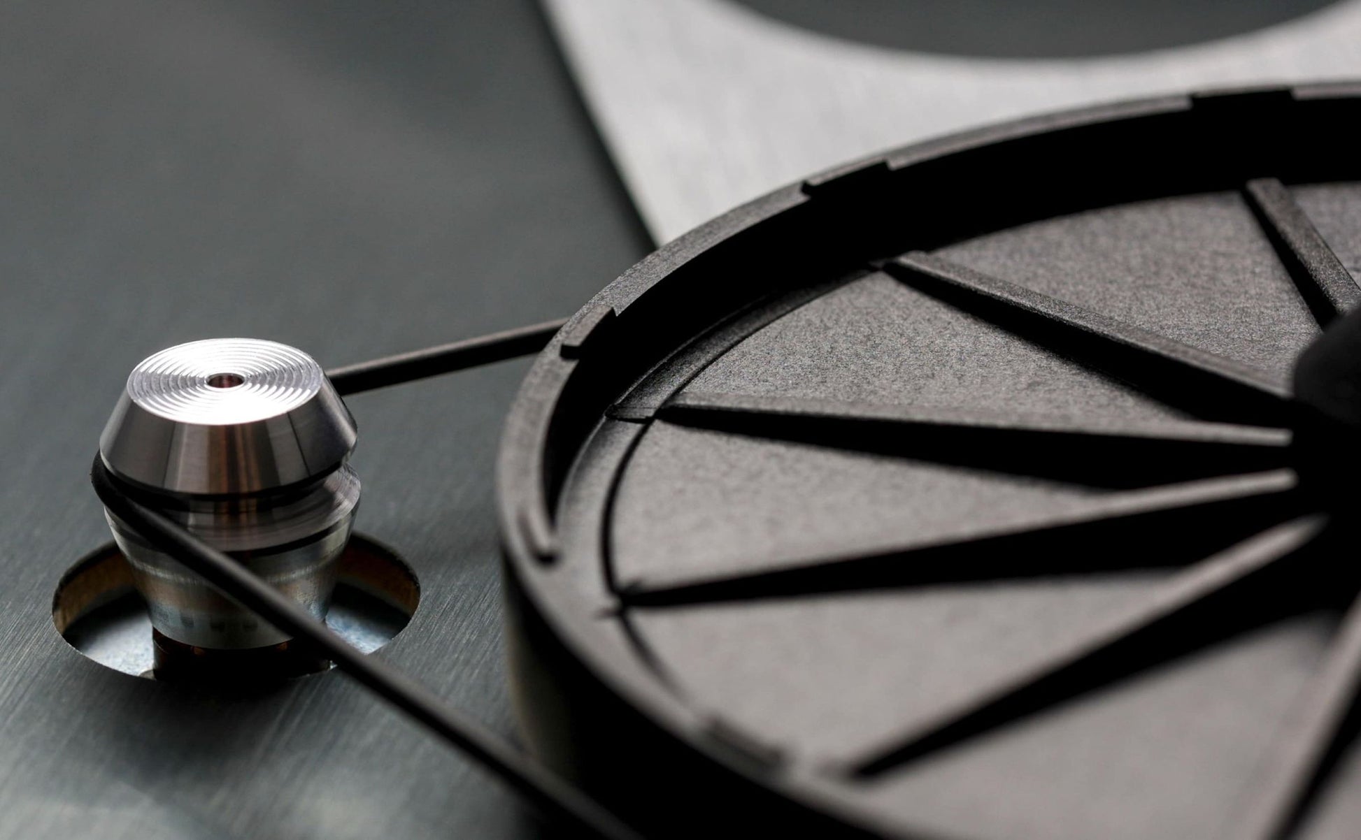 Rega Planar 3 RS Edition Turntable