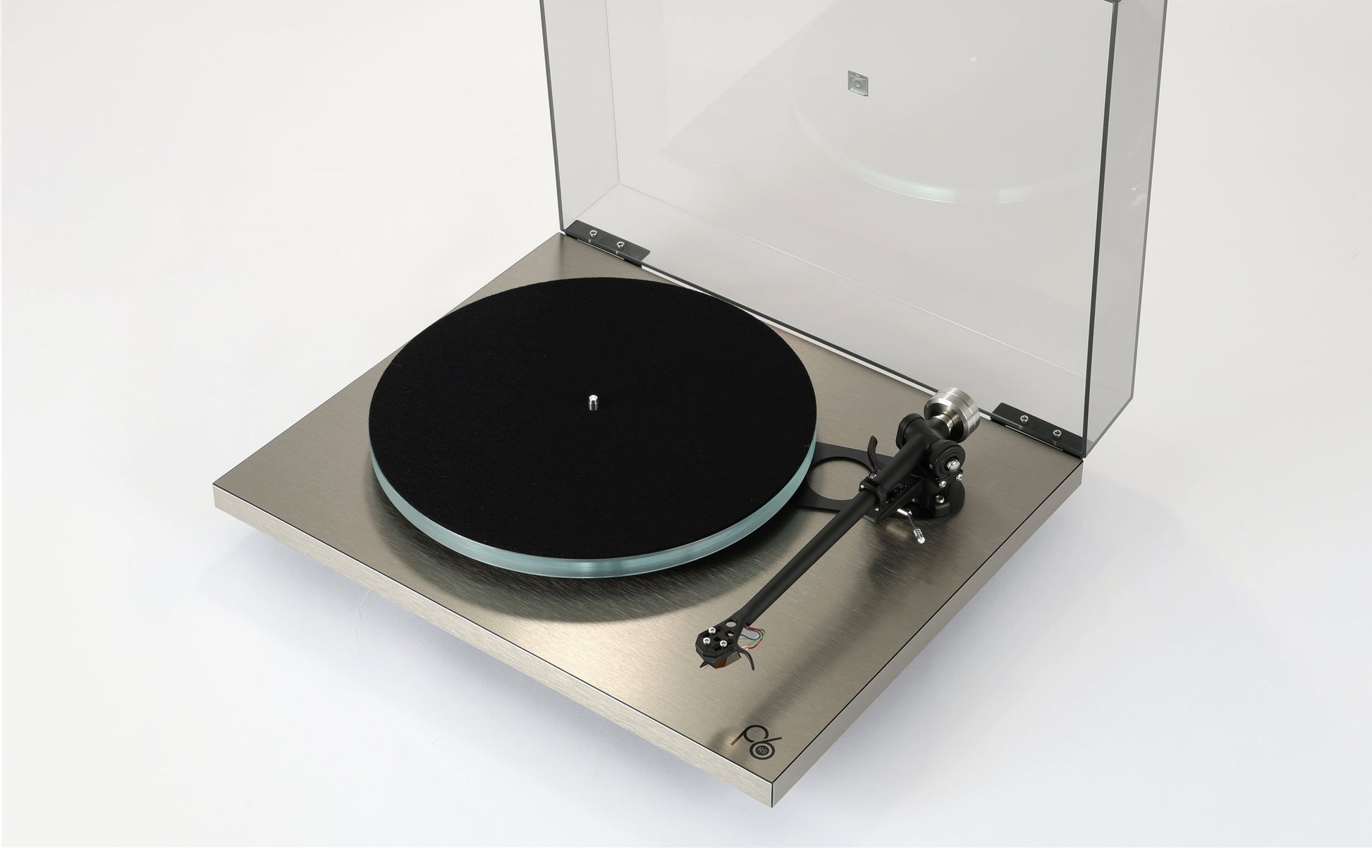 Rega Planar 6 RS Edition Turntable
