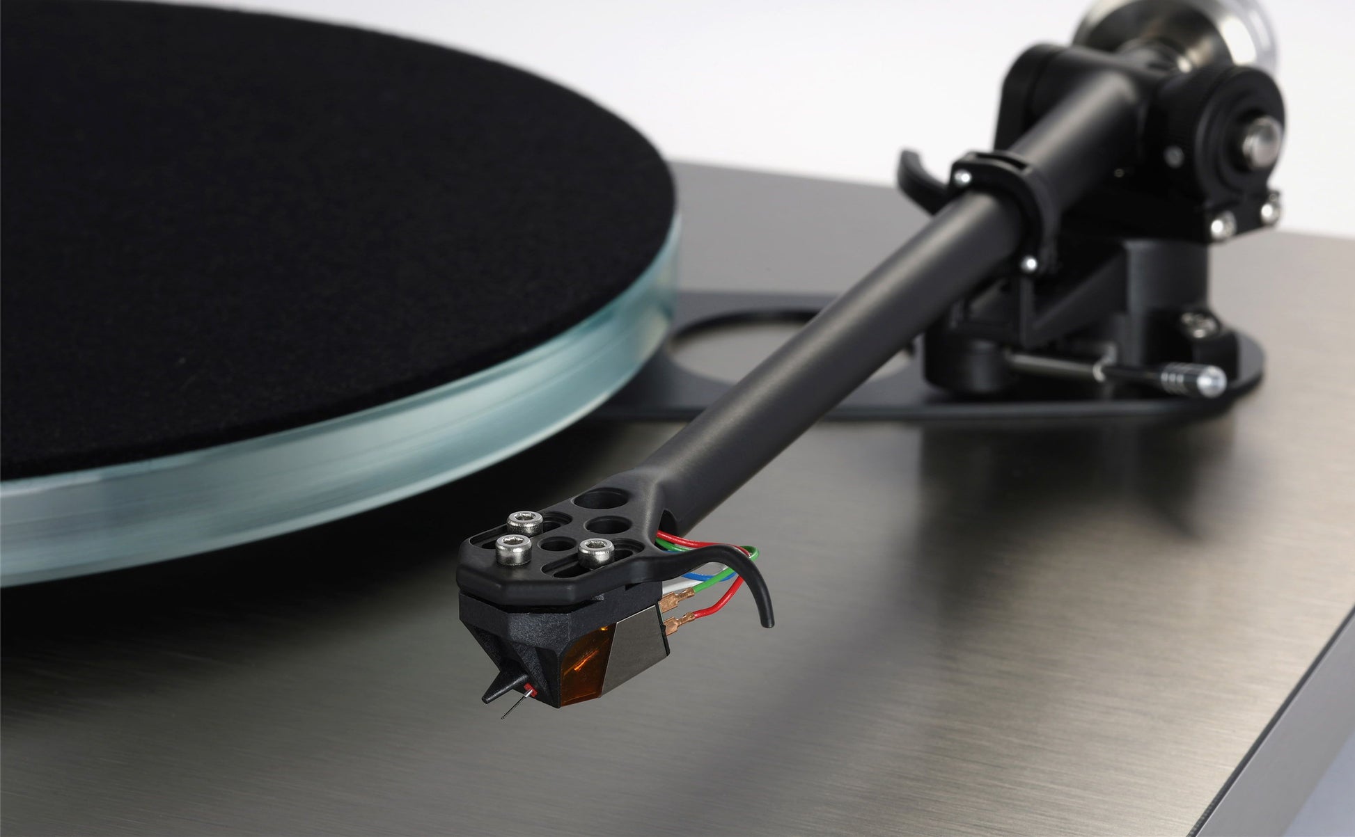 Rega Planar 6 RS Edition Turntable