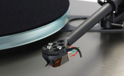 Rega Planar 6 RS Edition Turntable