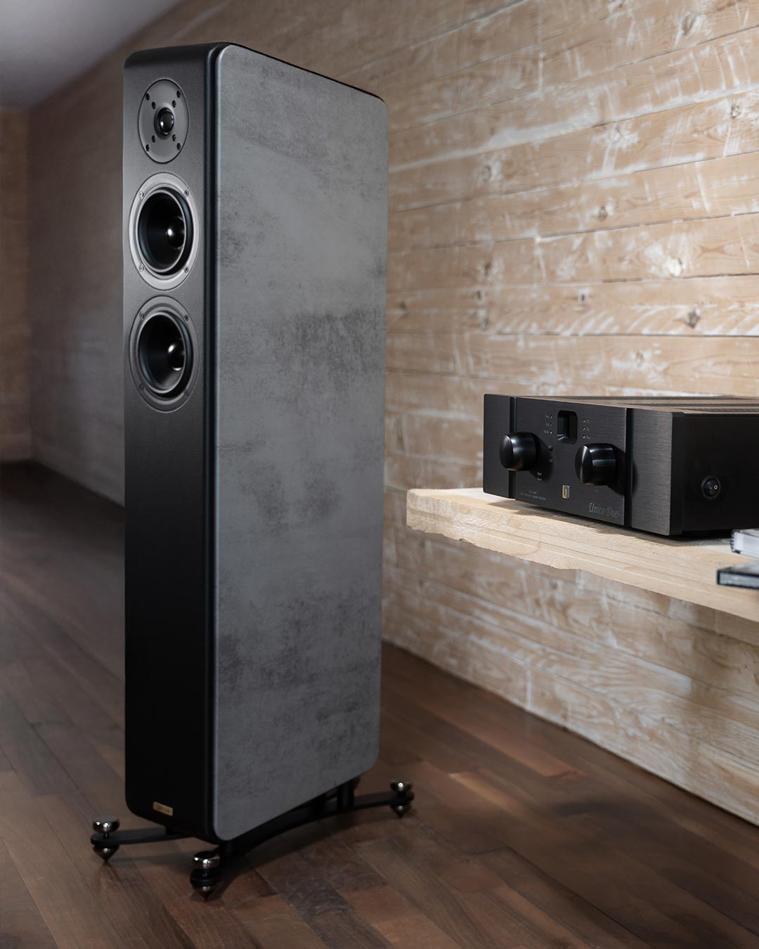 Opera Grand Mezza Loudspeaker