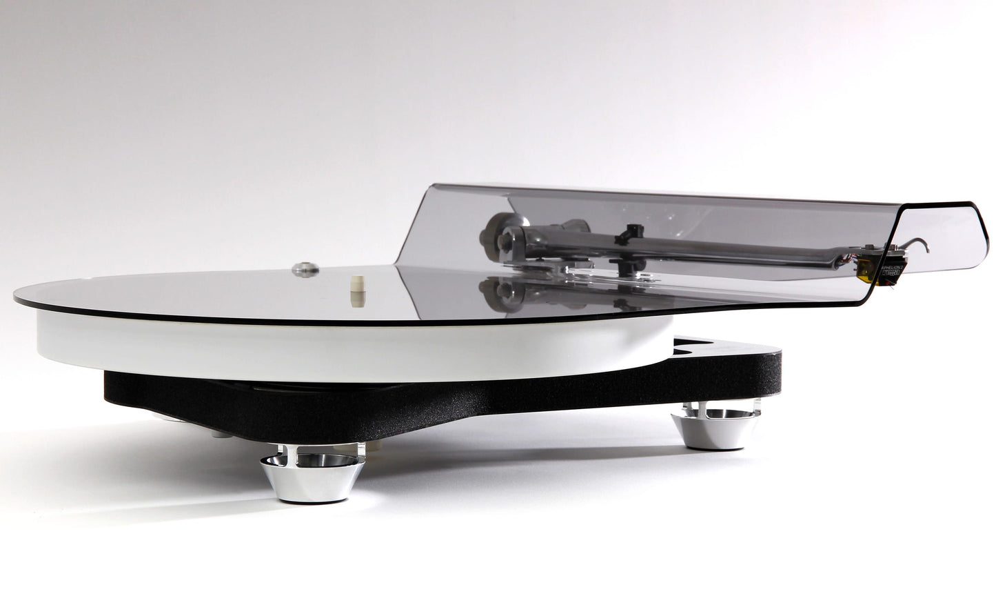 Rega Naia Turntable