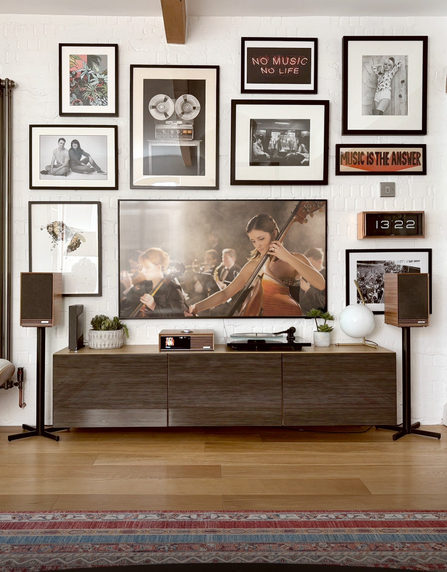 Ruark R610 Streaming Integrated Music Console
