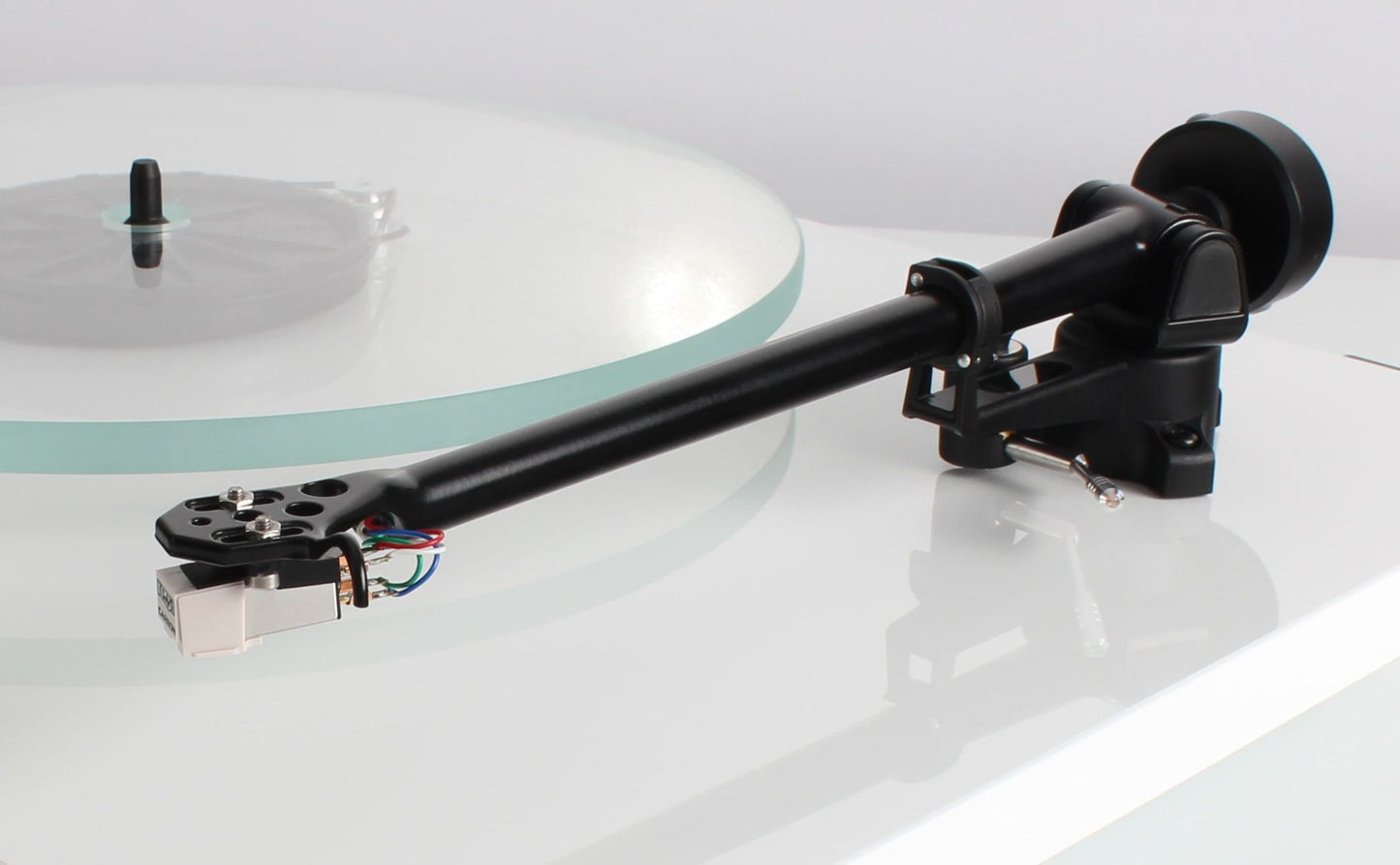 Rega RB220 Tonearm