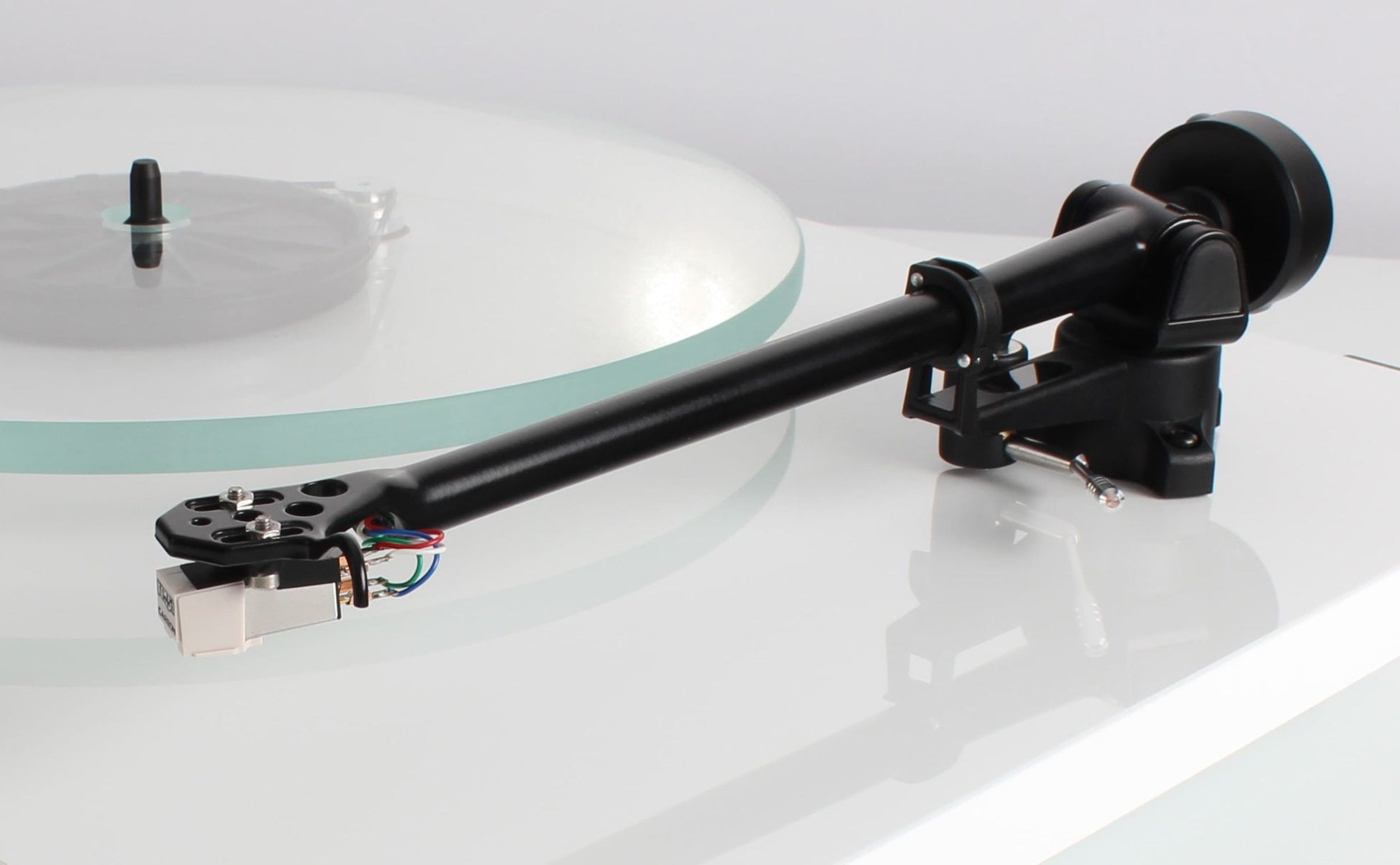 Rega RB220 Tonearm