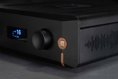 Unison Research Unico Pre v2 Preamplifier