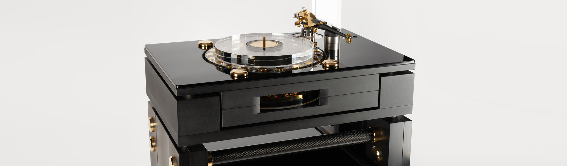 Wilson-Benesch Prime Meridian Turntable System