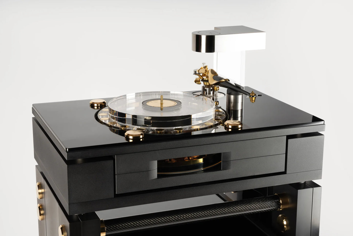 Wilson-Benesch GMT One System Turntable