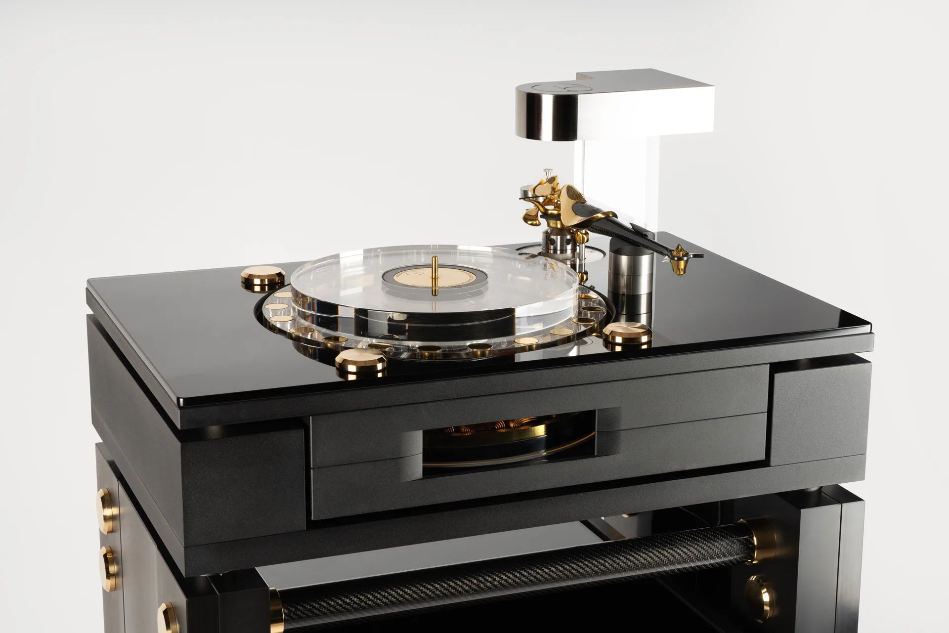 Wilson-Benesch GMT One System Turntable