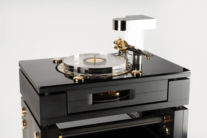Wilson-Benesch GMT One System Turntable