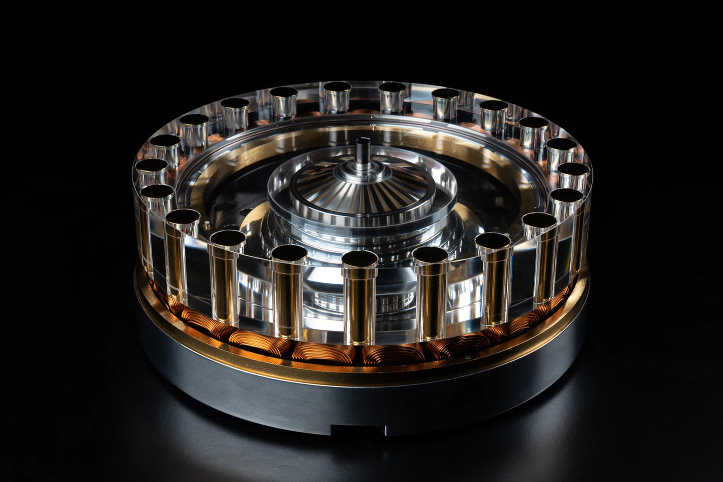 Wilson-Benesch GMT One System Turntable